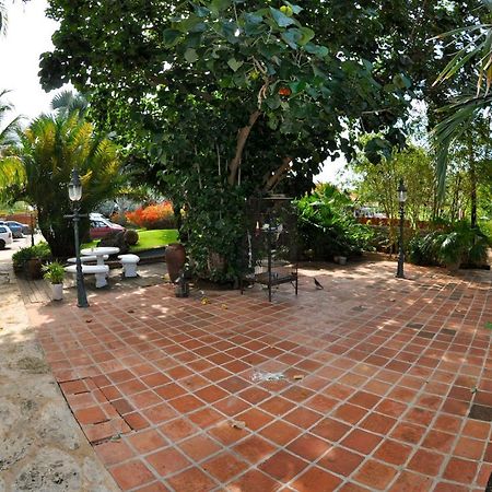 Sun Reef Village On Sea 빌렘스타트 외부 사진