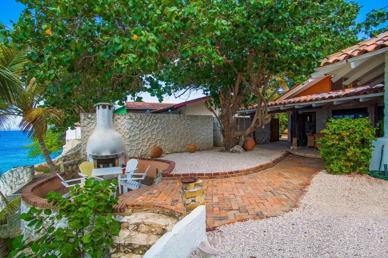 Sun Reef Village On Sea 빌렘스타트 외부 사진